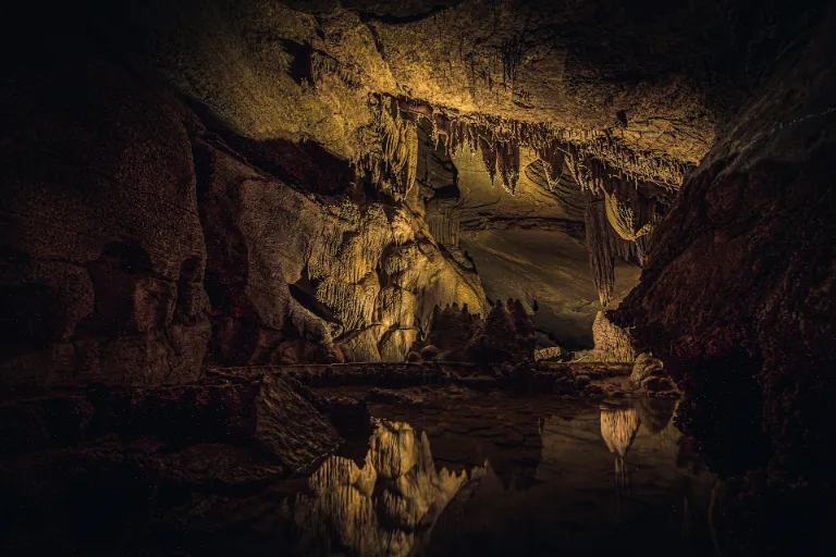 Najkrajšie jaskyne na Slovensku, ktoré by ste určite mali navštíviť!
